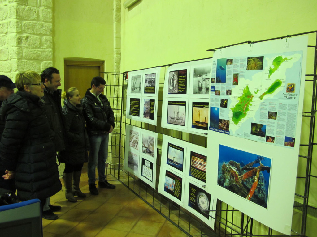 visitatori mostra fotografica lombardo
